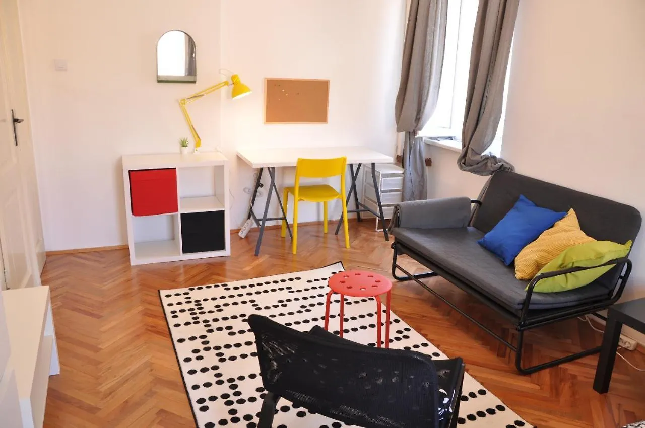 Apartment Marge Rijeka 0*,